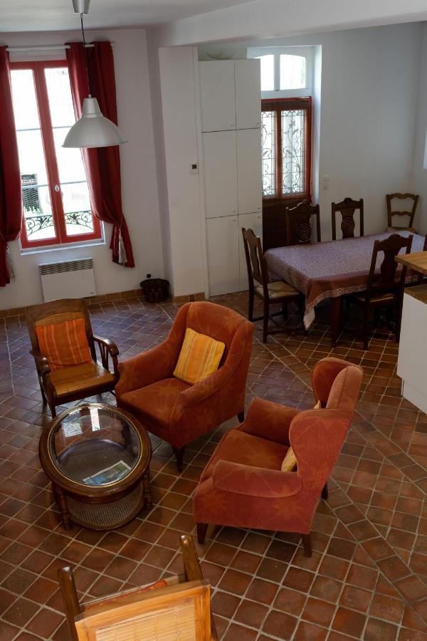 La Maison Rouge Сен Совьор ан Пюизе Екстериор снимка